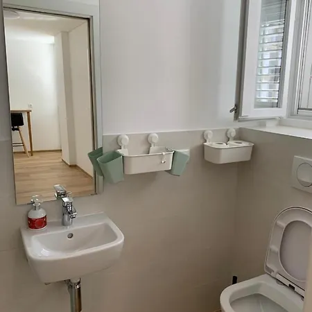 Studio Apartment Zara Apartment