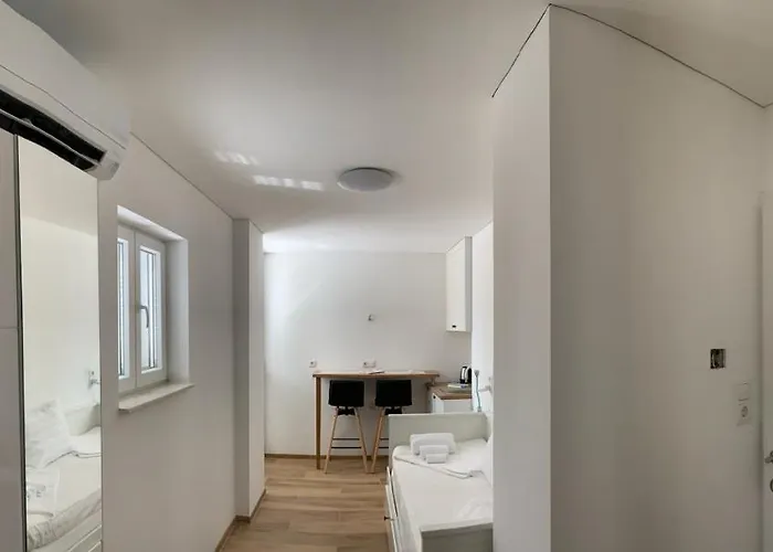 Studio Apartment Zara Διαμέρισμα Ζαντάρ